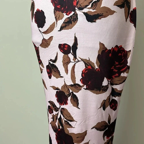 Tie Shoulder Fishtail Hem Floral Print Dress - Picture 11 of 14